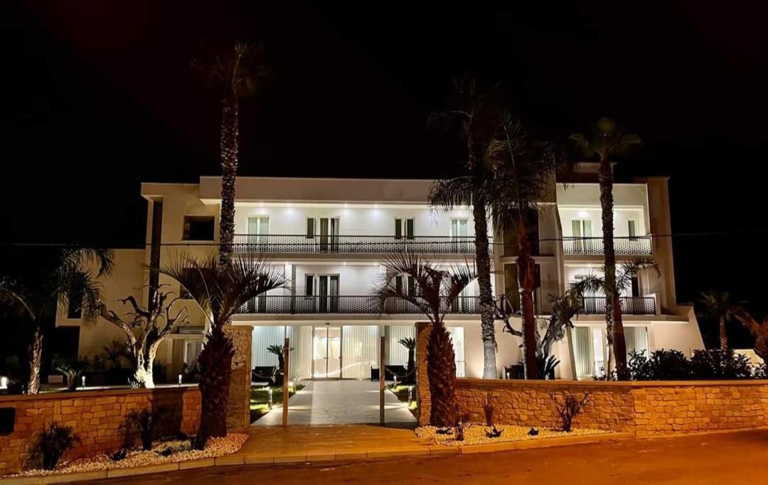 Hotel Posidonia 포르토 세자레오 외부 사진